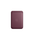 Apple เคสผ้า FineWoven แบบกระเป๋าสตางค์สำหรับ iPhone พร้อม MagSafe - สีม่วงเข้มมัลเบอร์รี่