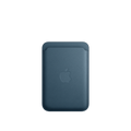 Apple เคสผ้า FineWoven แบบกระเป๋าสตางค์สำหรับ iPhone พร้อม MagSafe - สีแปซิฟิกบลู