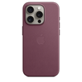 Apple เคสผ้า FineWoven สำหรับ iPhone 15 Pro พร้อม MagSafe - สีม่วงเข้มมัลเบอร์รี่