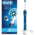 Oral B Pro 2000 Toothbrush