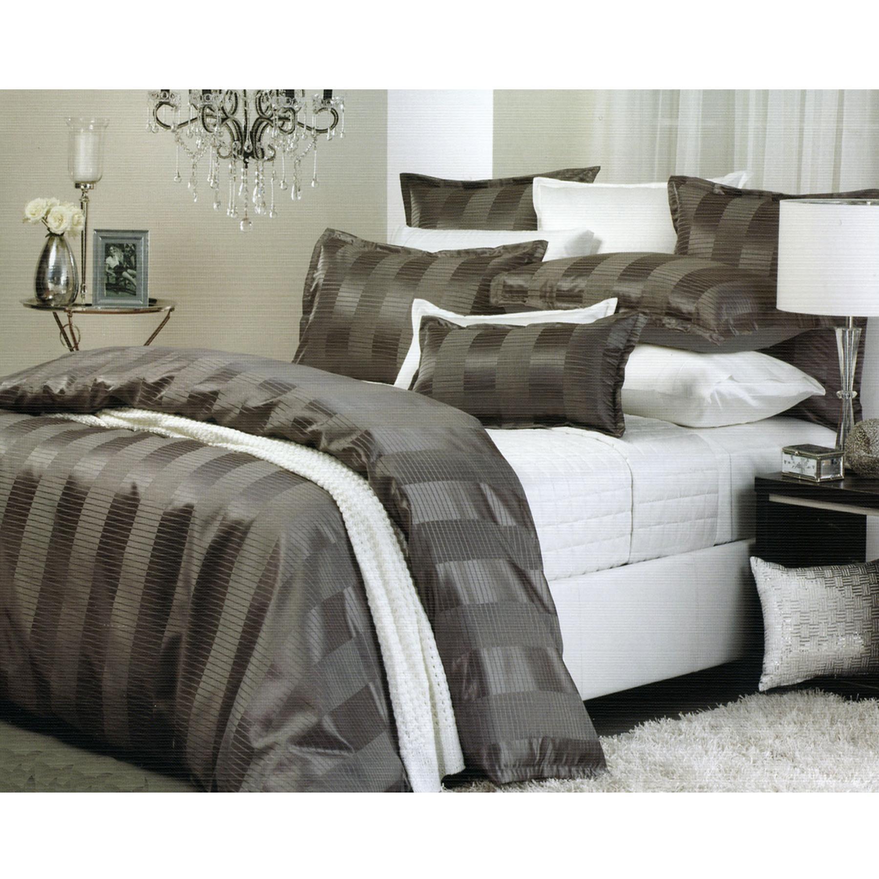 Private Collection Hudson Bronze Quilt Cover Set QUEEN