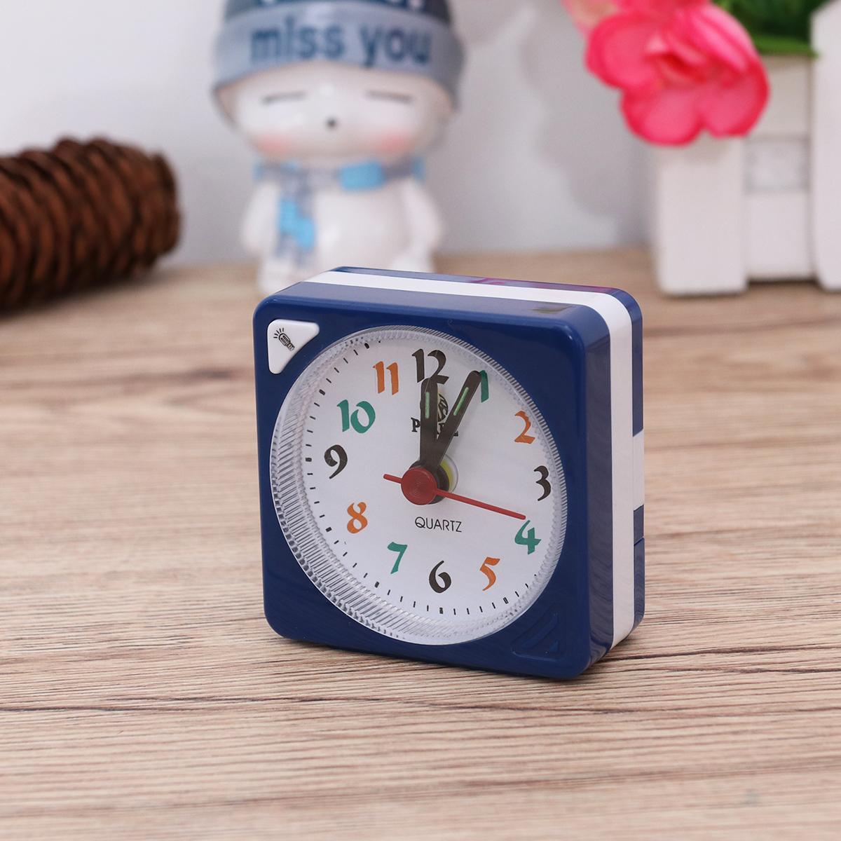 Mini Clock Square Plastic Quartz Alarm Clock Portable Lightweight Durable Clock (Blue)