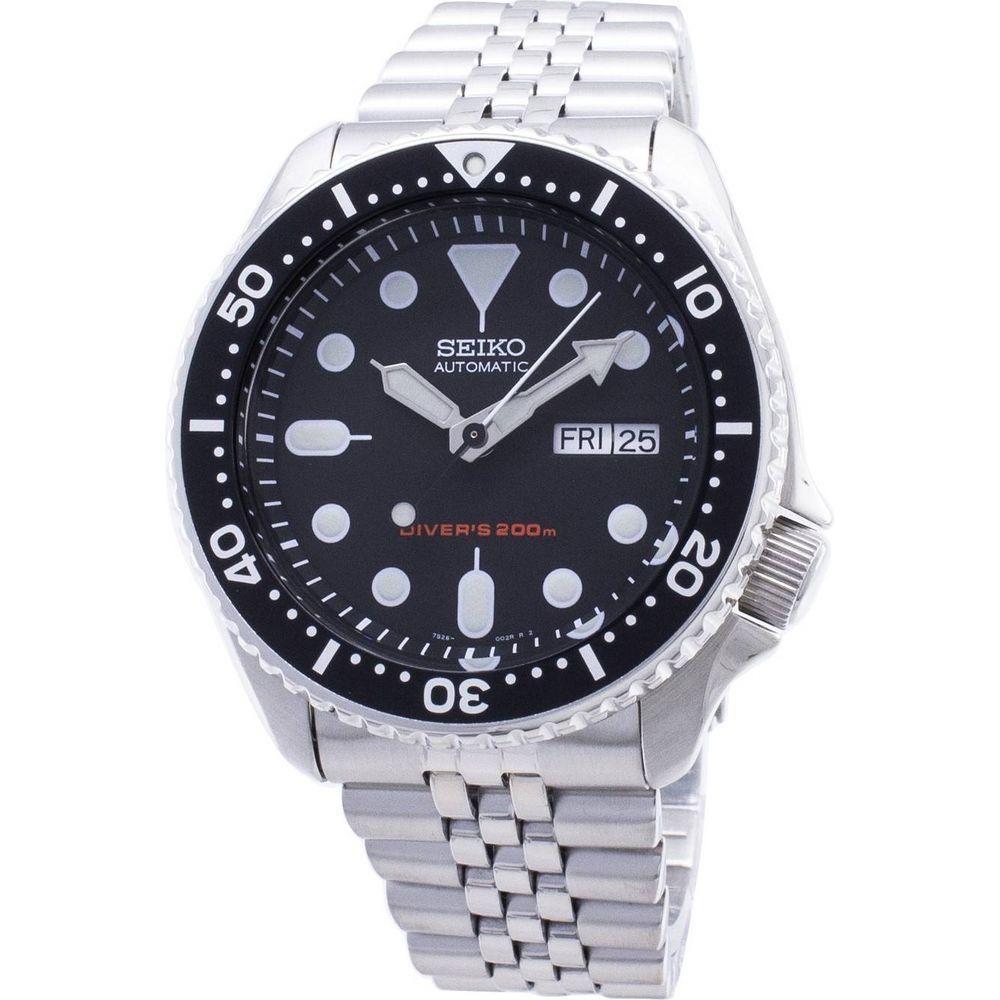 Seiko Men's SKX007K2 Stainless Steel Automatic Divers Watch in Black