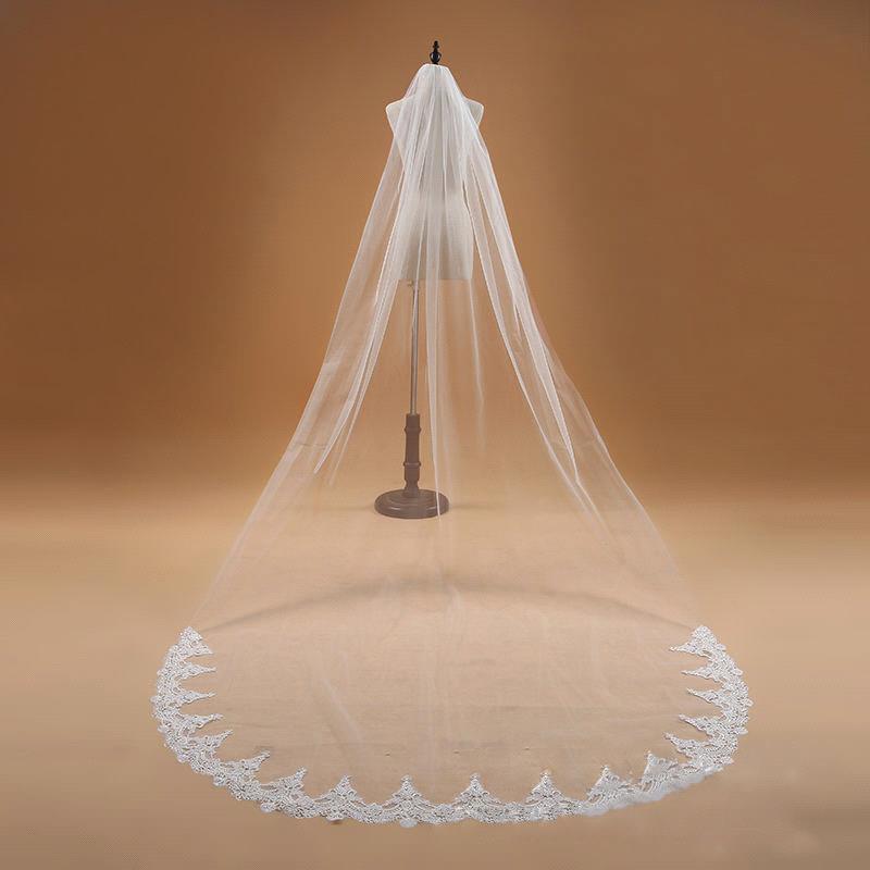 Bridal veil, long, ivory white, floor length, 3 m, elegant, simple, ideal as a wedding accessory, fo