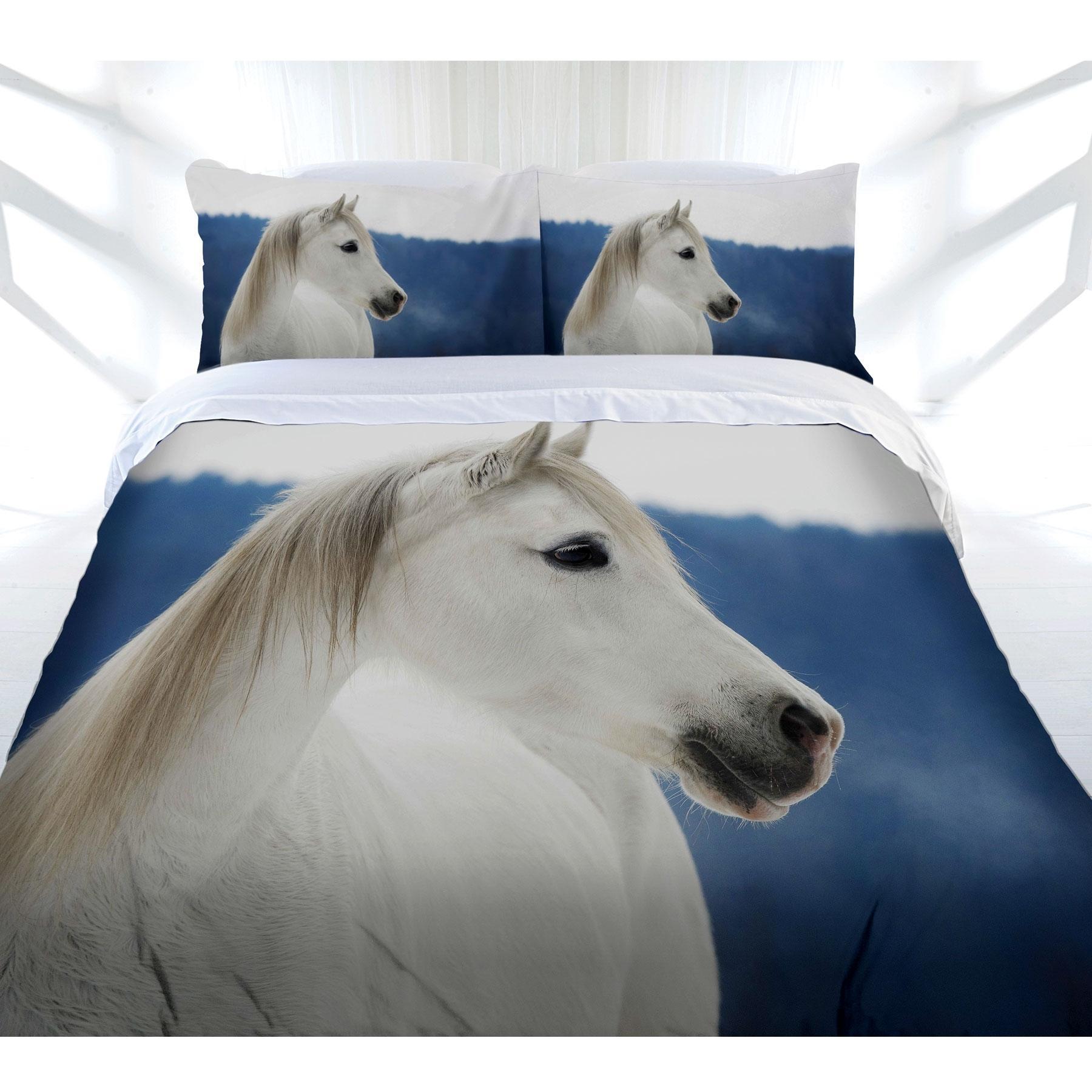 Snowy Horse Quilt Cover Set Queen