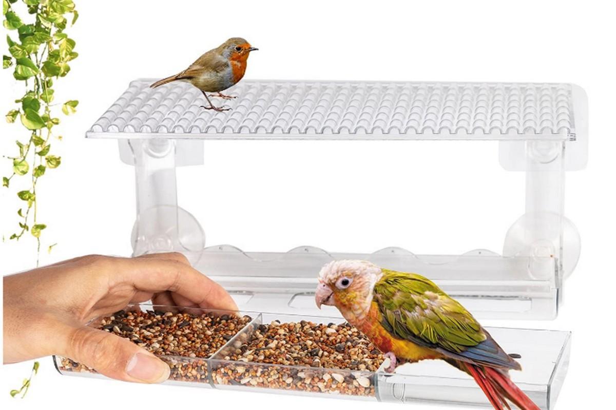 Window Bird Feeder for Outdoors Clear Bird Feeders Window Mounted with Strong Suction Cups