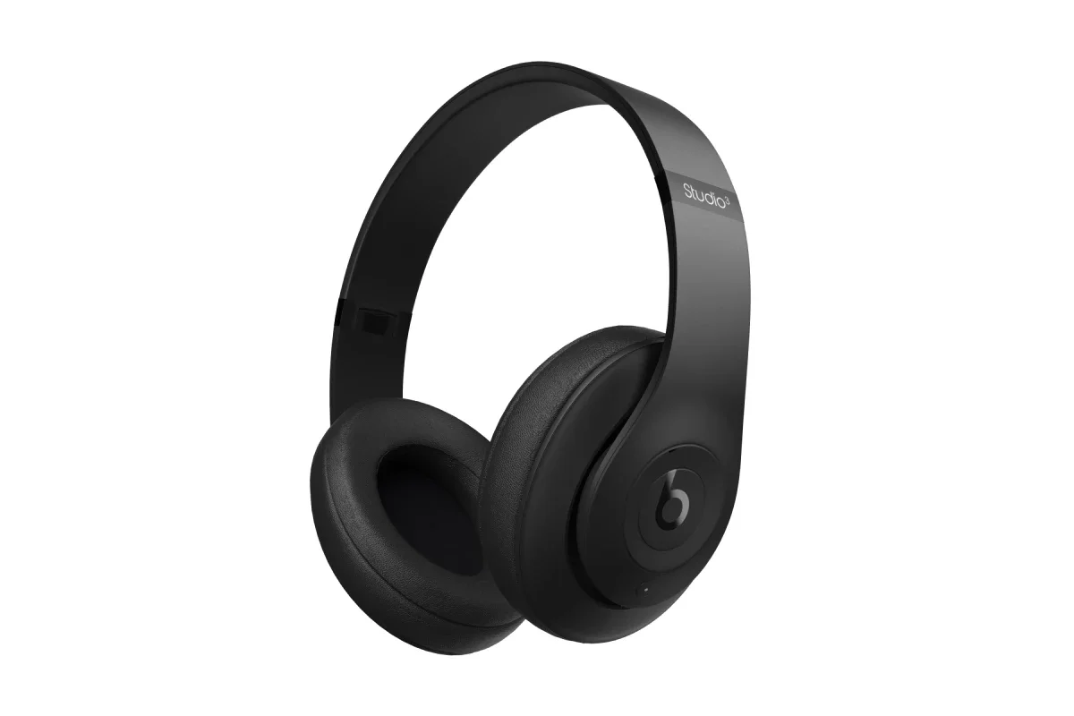 Beats Studio3 Wireless Over-Ear Headphones (Matte Black)