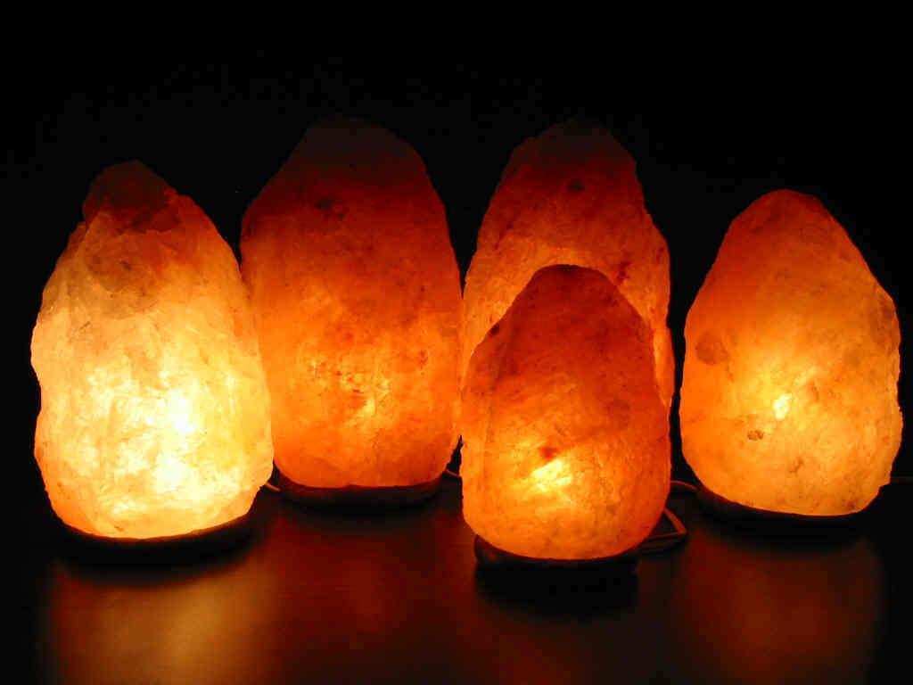 Crystal Wonderland Himalayan Salt Lamp Natural Light Glow