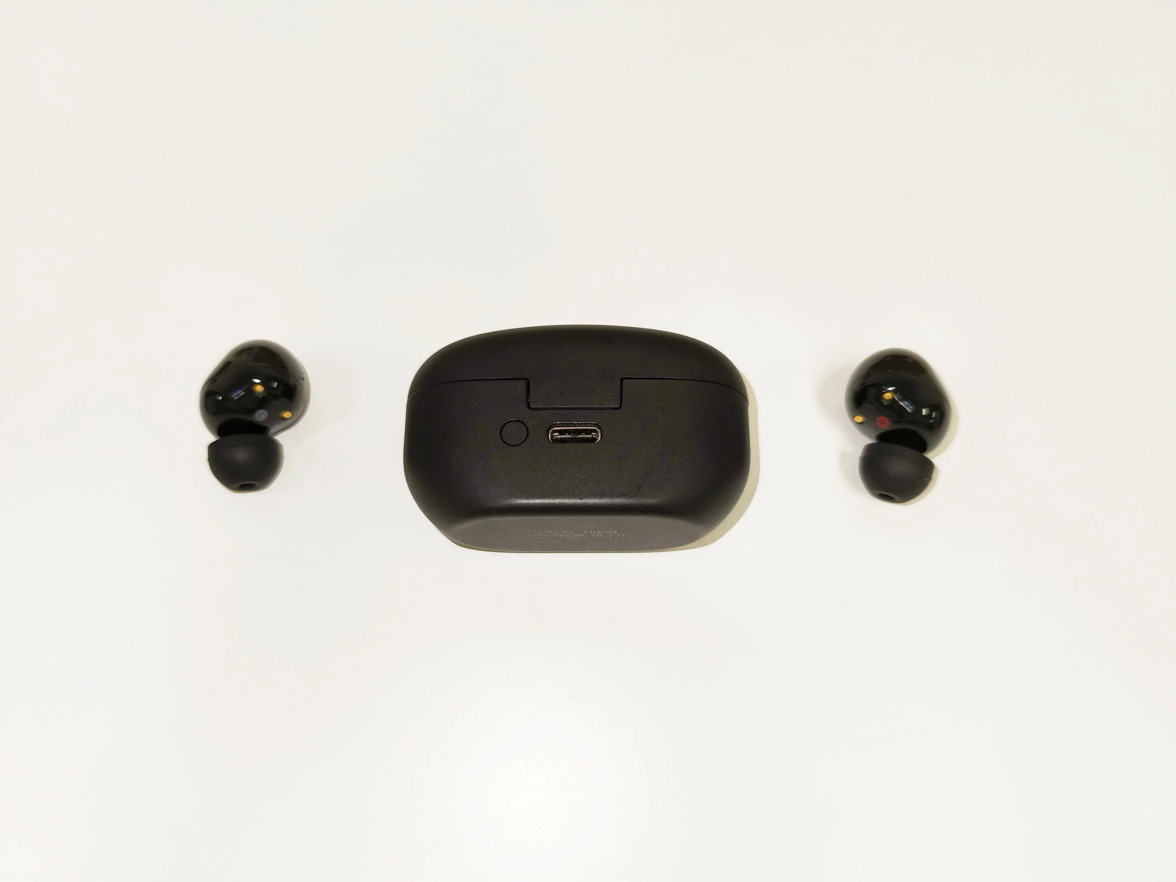 Refurbished Very Good Sony WF-1000XM5 Noise Cancelling Wireless Earbuds Black